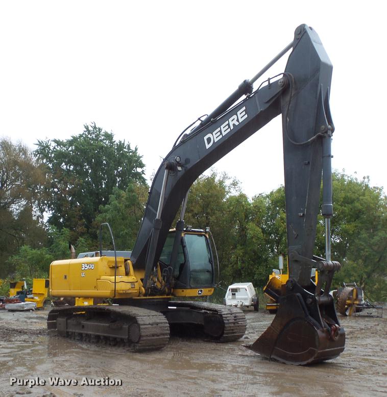 image for item FT9914 2007 John Deere 350D LC excavator
