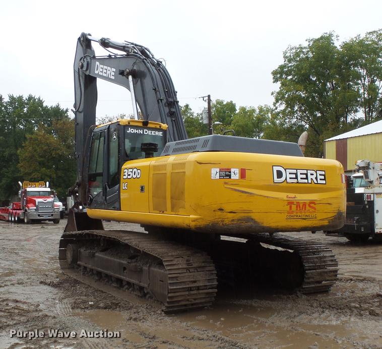 image for item FT9914 2007 John Deere 350D LC excavator