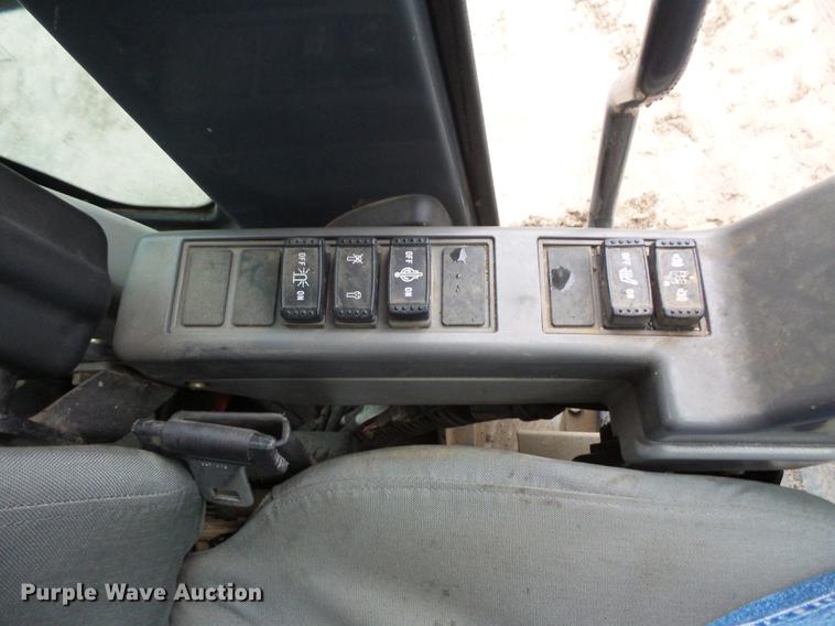 image for item FT9914 2007 John Deere 350D LC excavator