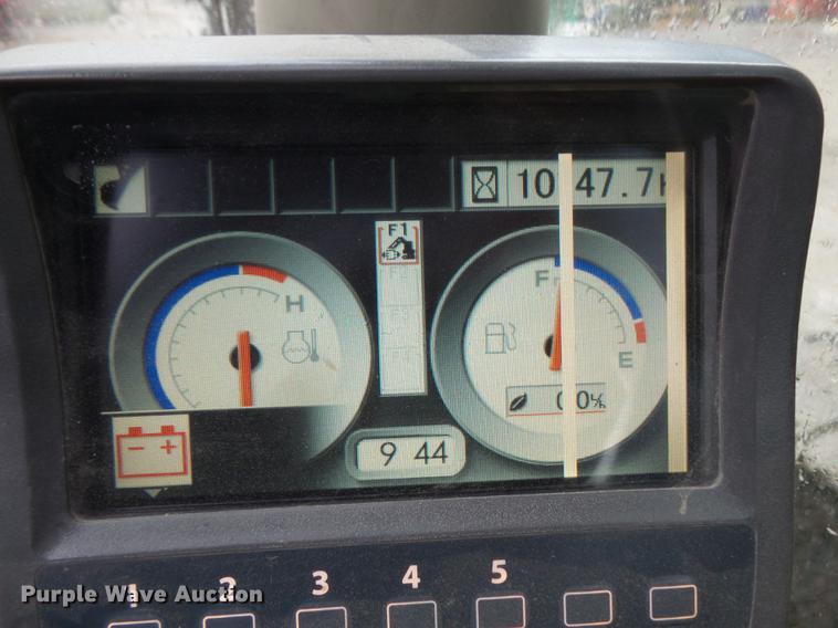 image for item FT9914 2007 John Deere 350D LC excavator