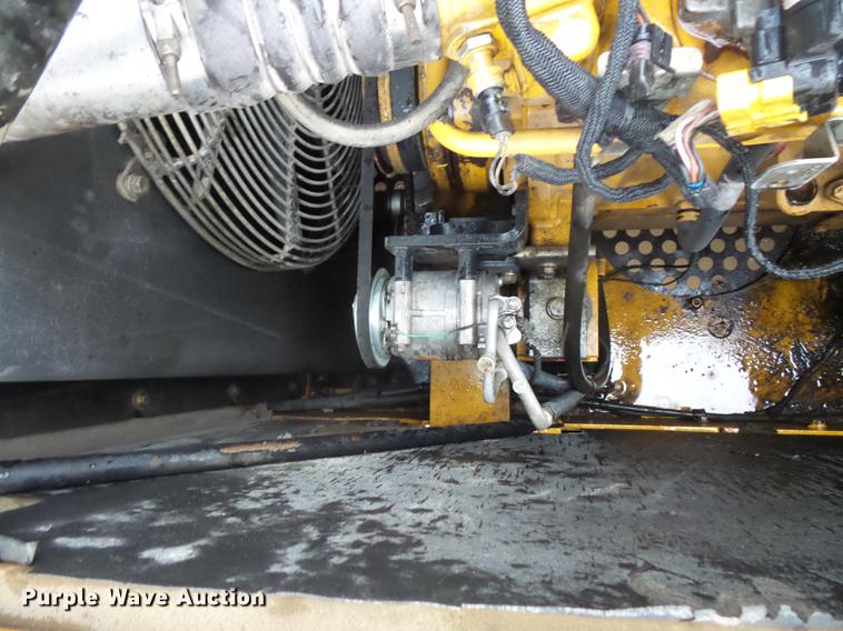 image for item FT9914 2007 John Deere 350D LC excavator