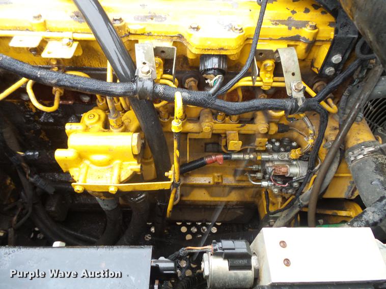 image for item FT9914 2007 John Deere 350D LC excavator