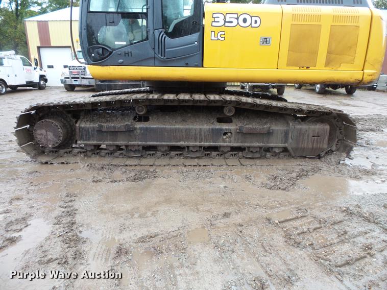 image for item FT9914 2007 John Deere 350D LC excavator