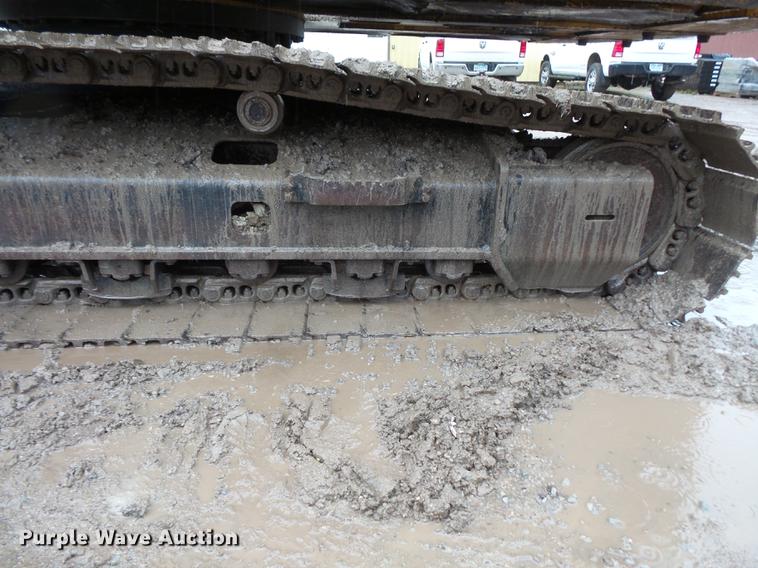 image for item FT9914 2007 John Deere 350D LC excavator