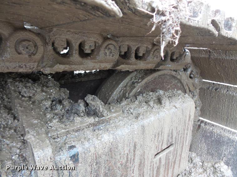 image for item FT9914 2007 John Deere 350D LC excavator