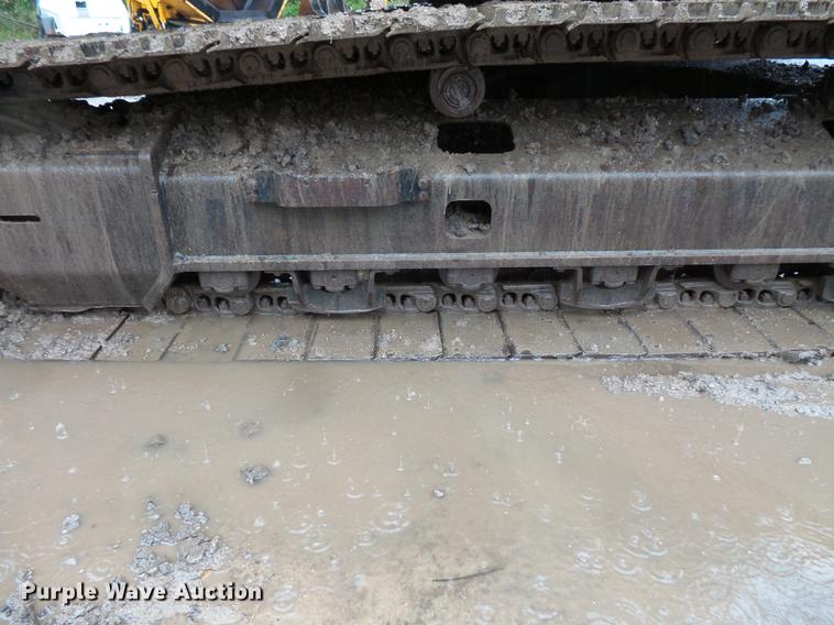 image for item FT9914 2007 John Deere 350D LC excavator