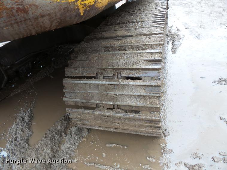 image for item FT9914 2007 John Deere 350D LC excavator