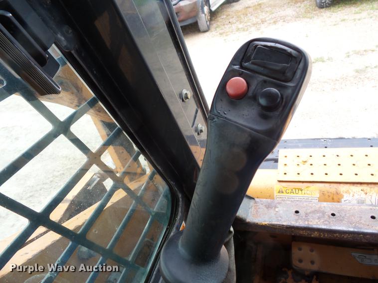 image for item FT9917 2003 Case 90XT skid steer