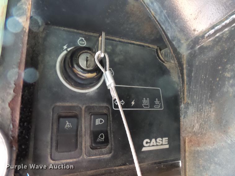 image for item FT9917 2003 Case 90XT skid steer