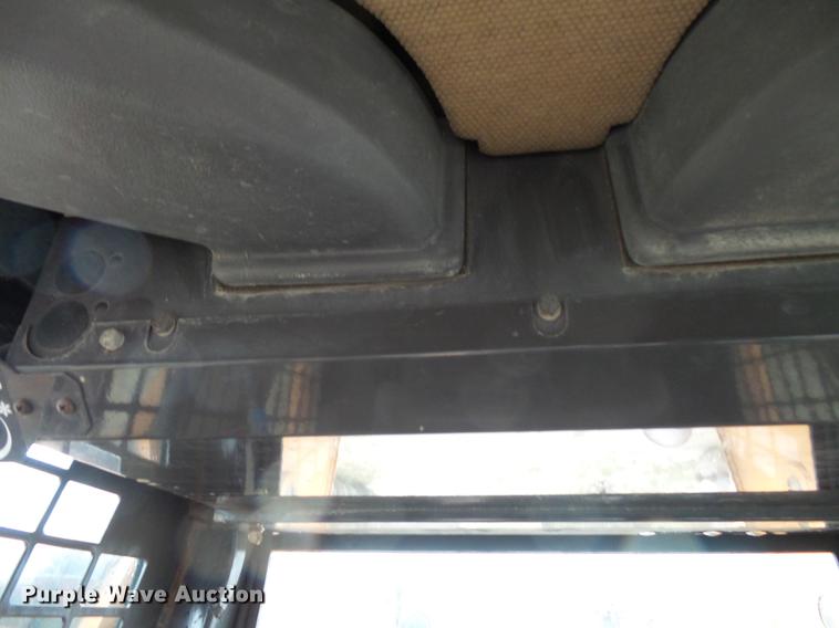 image for item FT9917 2003 Case 90XT skid steer