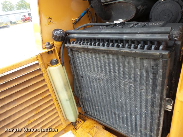 image for item FT9917 2003 Case 90XT skid steer