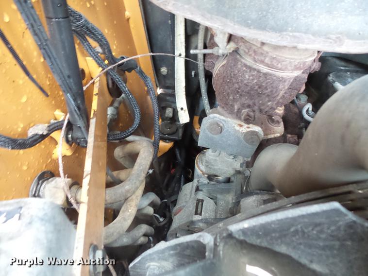 image for item FT9917 2003 Case 90XT skid steer