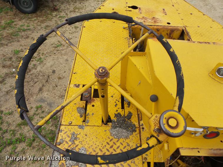 image for item FT9926 Clark RW-140 pneumatic roller