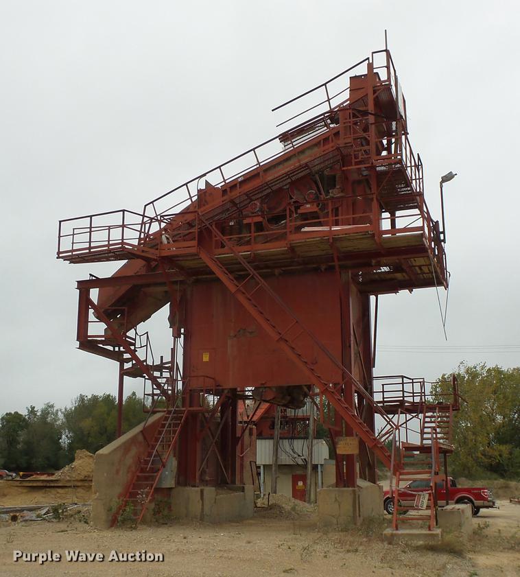 image for item FT9928 1998 Svedala Ripl-Flo vibratory screen