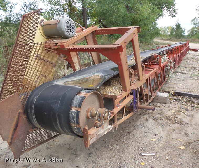 image for item FT9930 67'L x 24"W conveyor