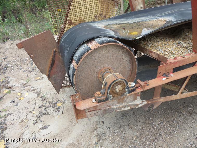 image for item FT9930 67'L x 24"W conveyor