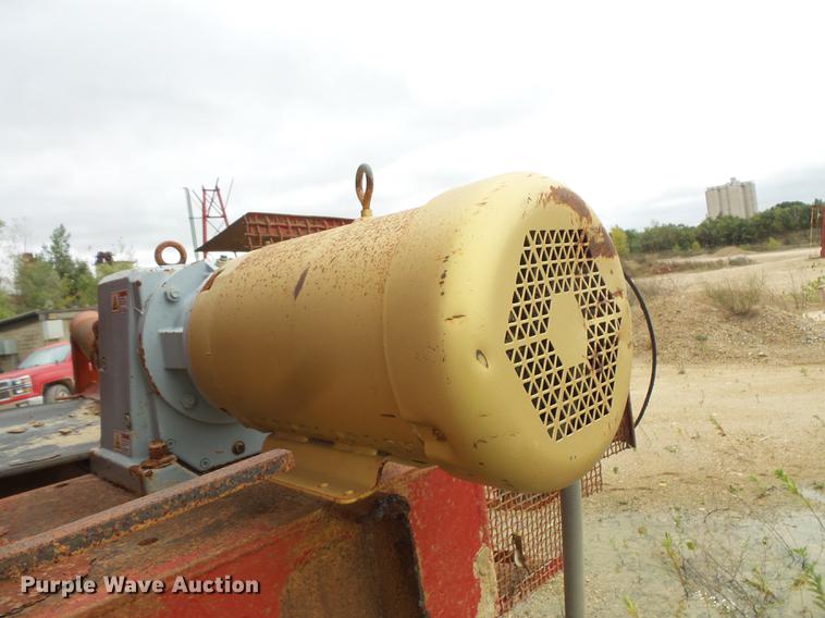 image for item FT9934 Feed hopper