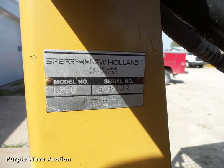 image for item FT9948 1984 New Holland L250 skid steer