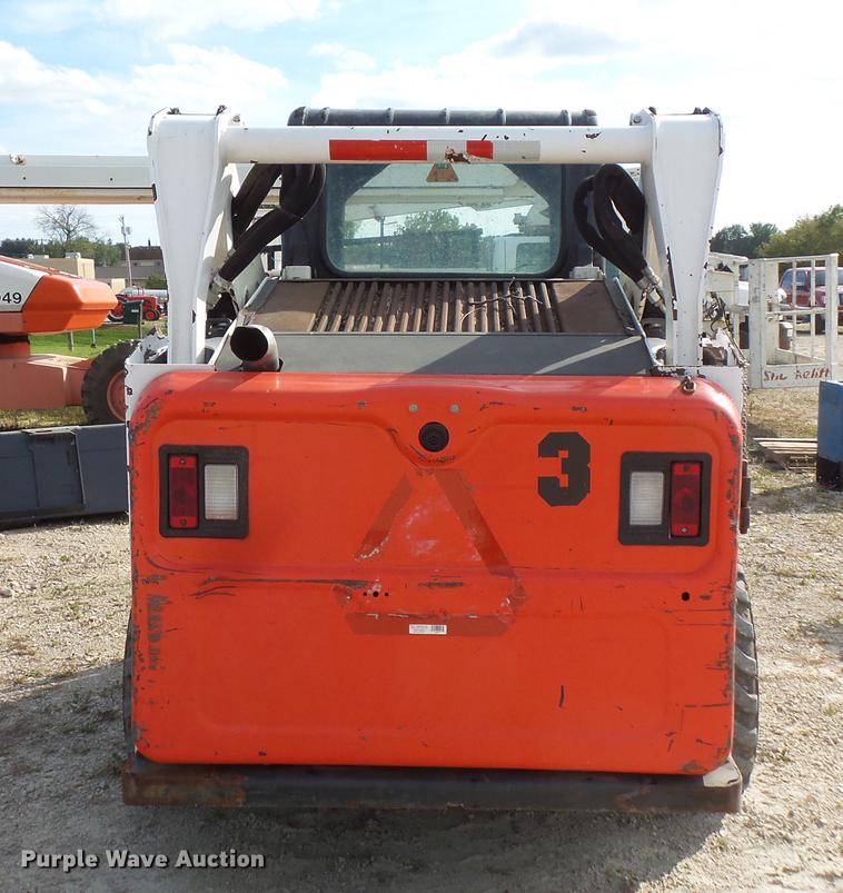 image for item FT9955 Bobcat S590 skid steer