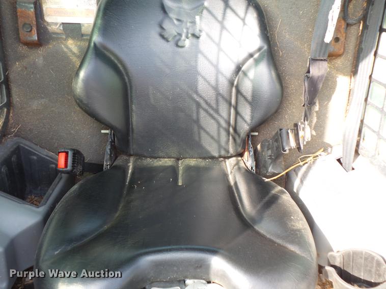 image for item FT9955 Bobcat S590 skid steer