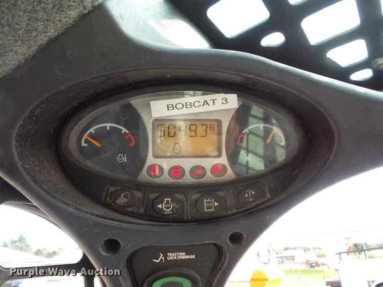 image for item FT9955 Bobcat S590 skid steer