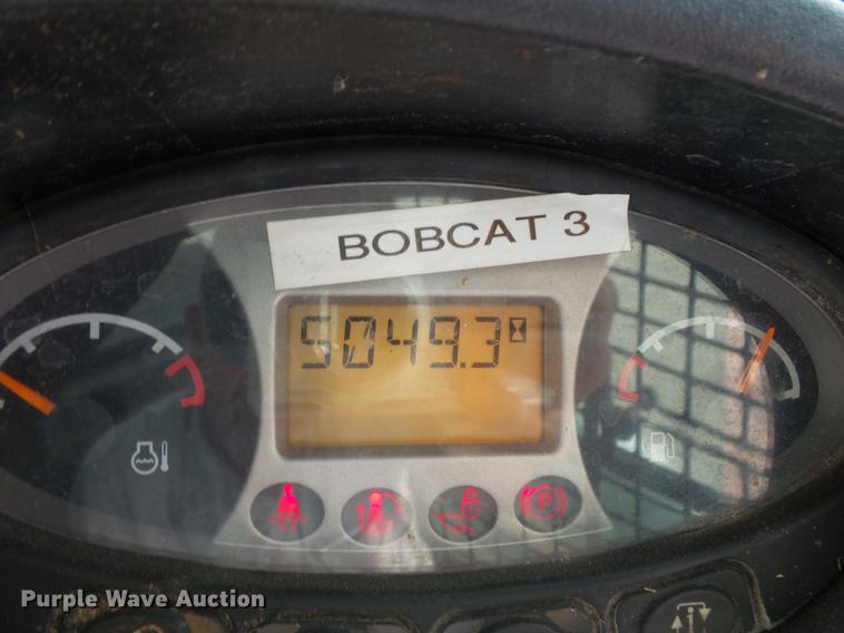 image for item FT9955 Bobcat S590 skid steer