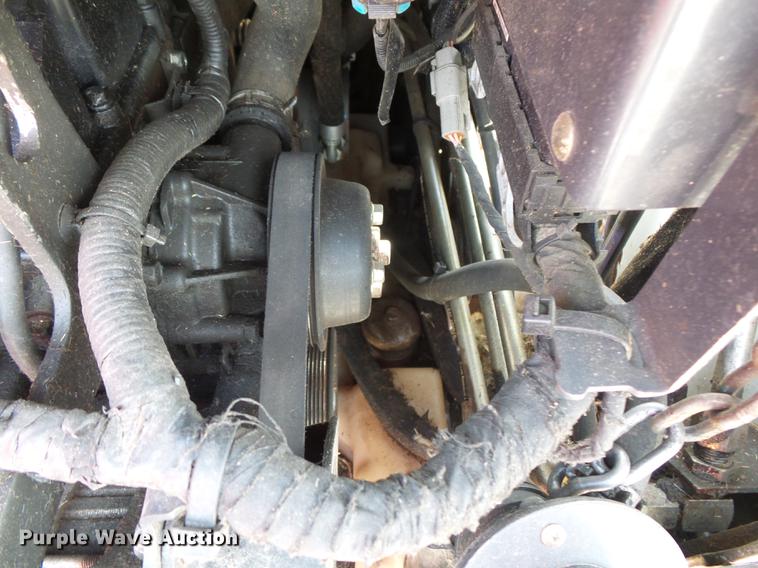 image for item FT9955 Bobcat S590 skid steer