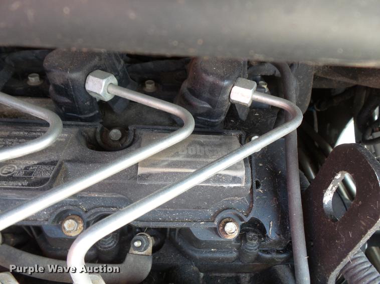 image for item FT9955 Bobcat S590 skid steer