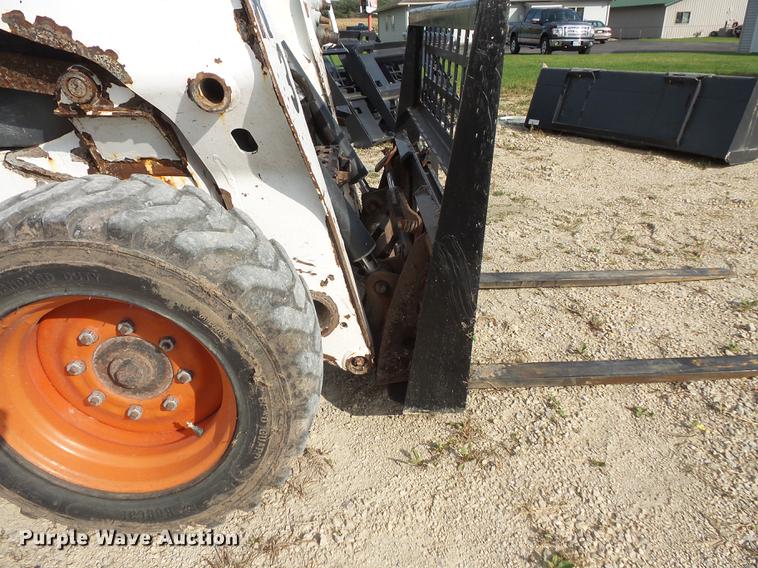 image for item FT9955 Bobcat S590 skid steer