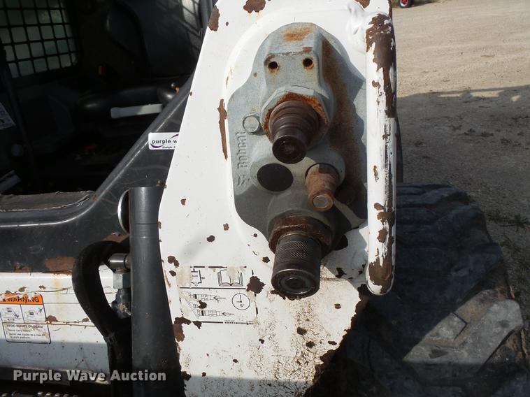 image for item FT9955 Bobcat S590 skid steer