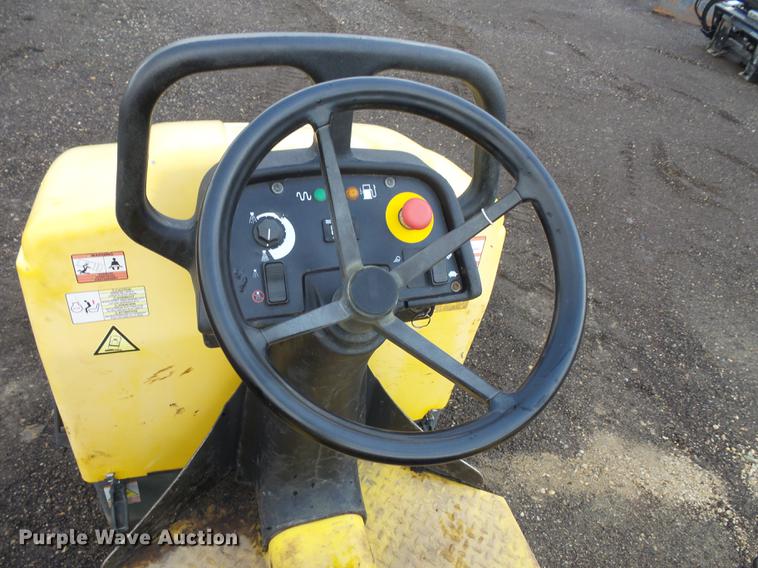 image for item DX9503 Wacker Neuson RD12A double drum vibratory roller