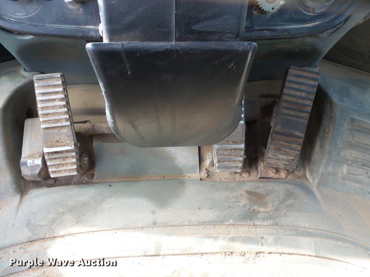 image for item DX9504 2004 Caterpillar 980G wheel loader