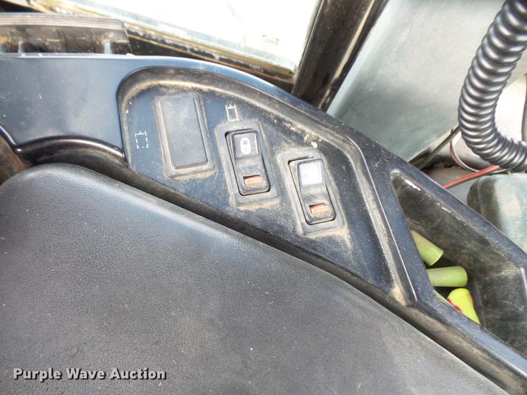 image for item DX9504 2004 Caterpillar 980G wheel loader