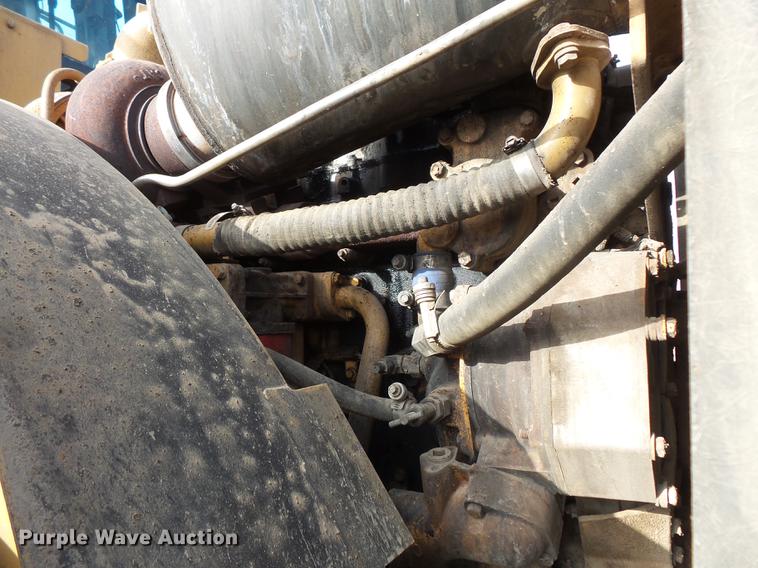 image for item DX9504 2004 Caterpillar 980G wheel loader