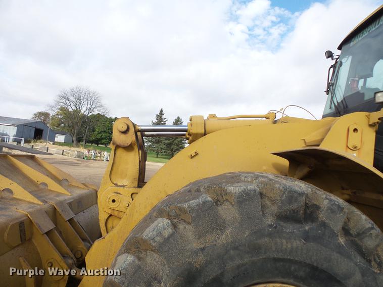 image for item DX9504 2004 Caterpillar 980G wheel loader