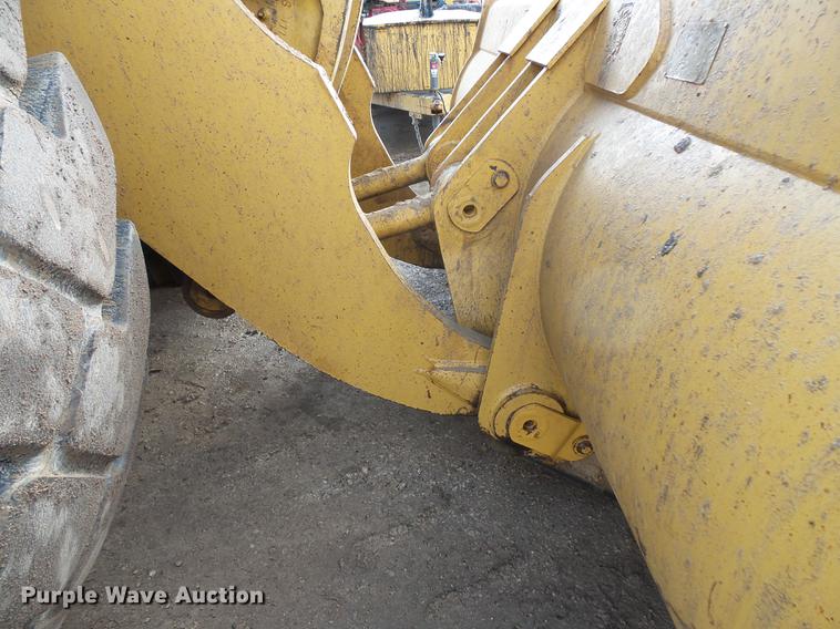 image for item DX9504 2004 Caterpillar 980G wheel loader