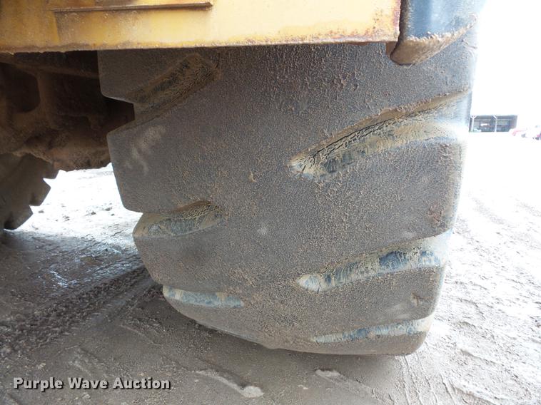 image for item DX9504 2004 Caterpillar 980G wheel loader