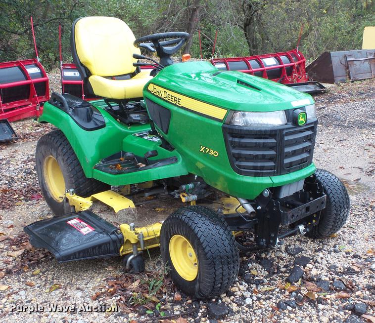 image for item DX9507 John Deere X730 riding lawn mower