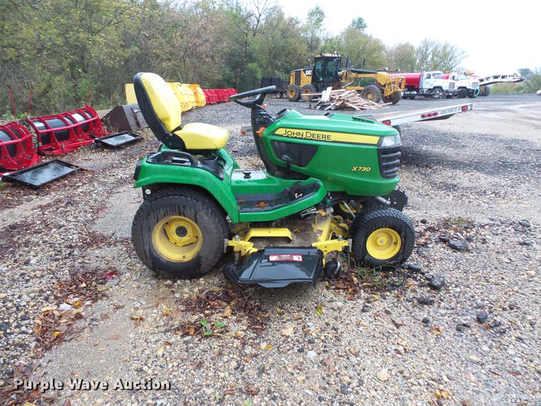 image for item DX9507 John Deere X730 riding lawn mower