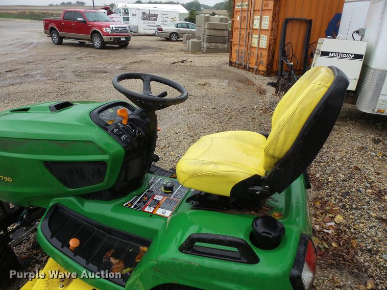 image for item DX9507 John Deere X730 riding lawn mower