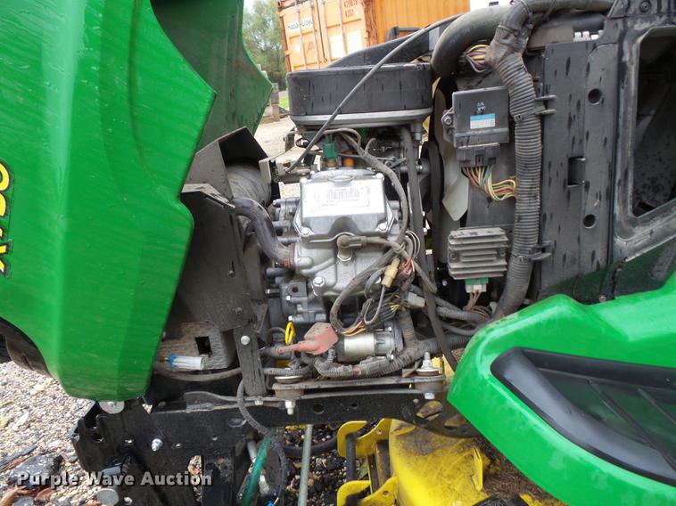 image for item DX9507 John Deere X730 riding lawn mower