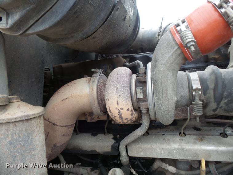 image for item DX9508 2001 Mack CX613 dump truck