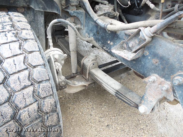 image for item DX9508 2001 Mack CX613 dump truck