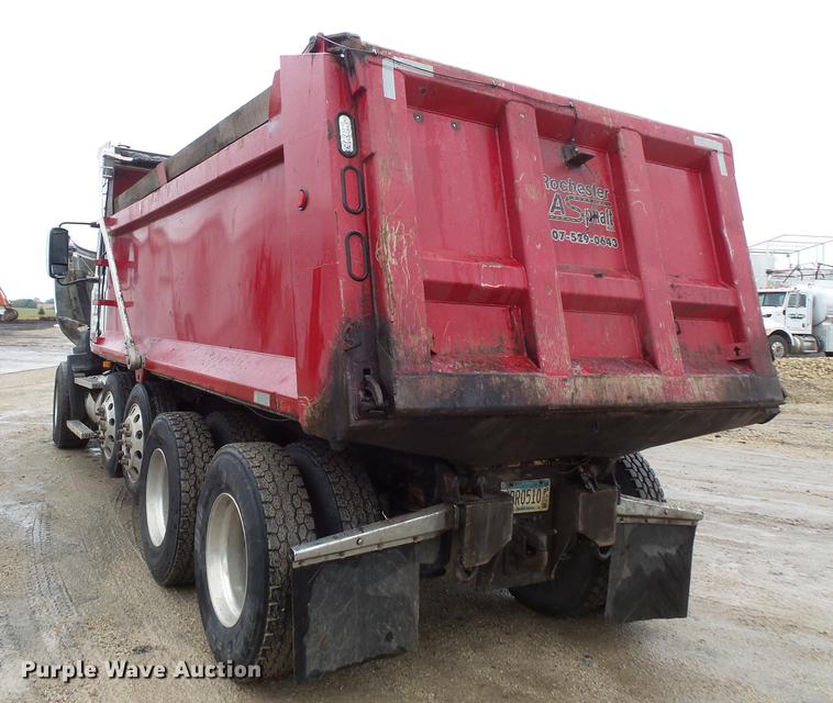 image for item DX9508 2001 Mack CX613 dump truck