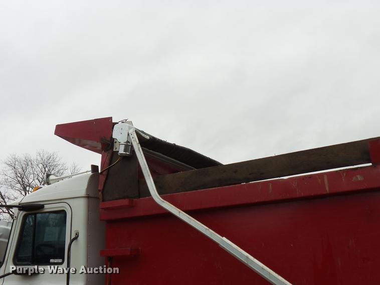 image for item DX9508 2001 Mack CX613 dump truck