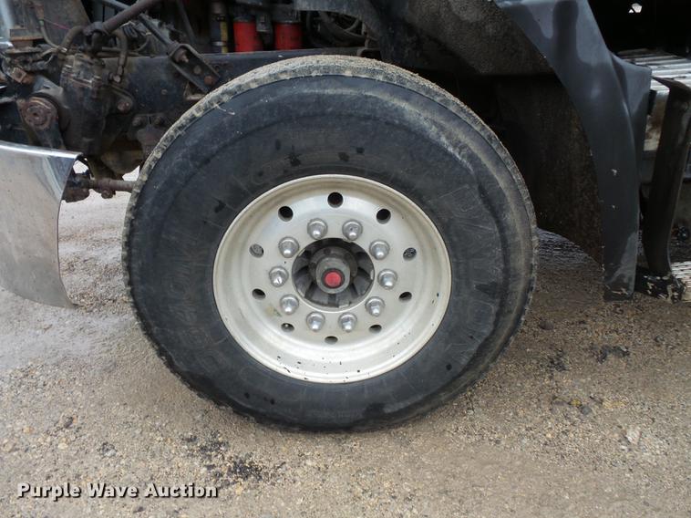 image for item DX9508 2001 Mack CX613 dump truck