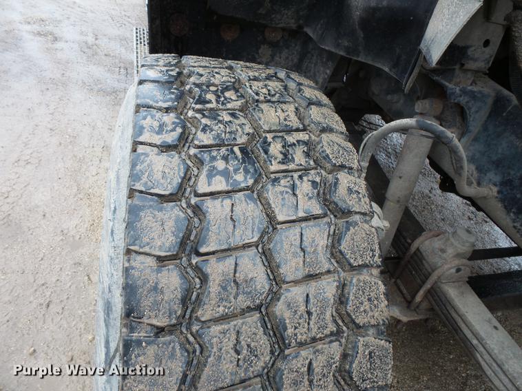 image for item DX9508 2001 Mack CX613 dump truck