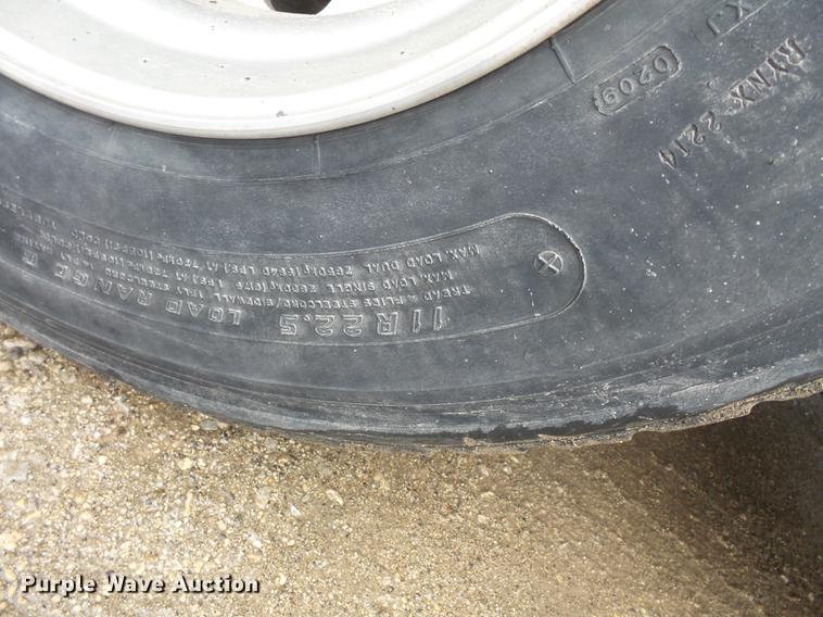 image for item DX9508 2001 Mack CX613 dump truck