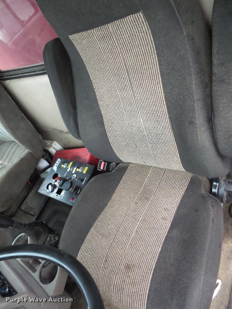 image for item DX9509 2001 Mack CX613 dump truck