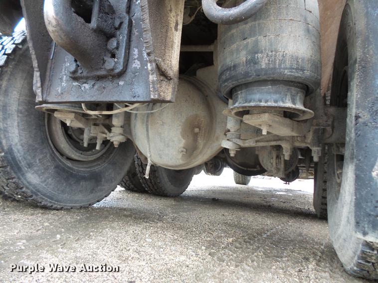 image for item DX9509 2001 Mack CX613 dump truck